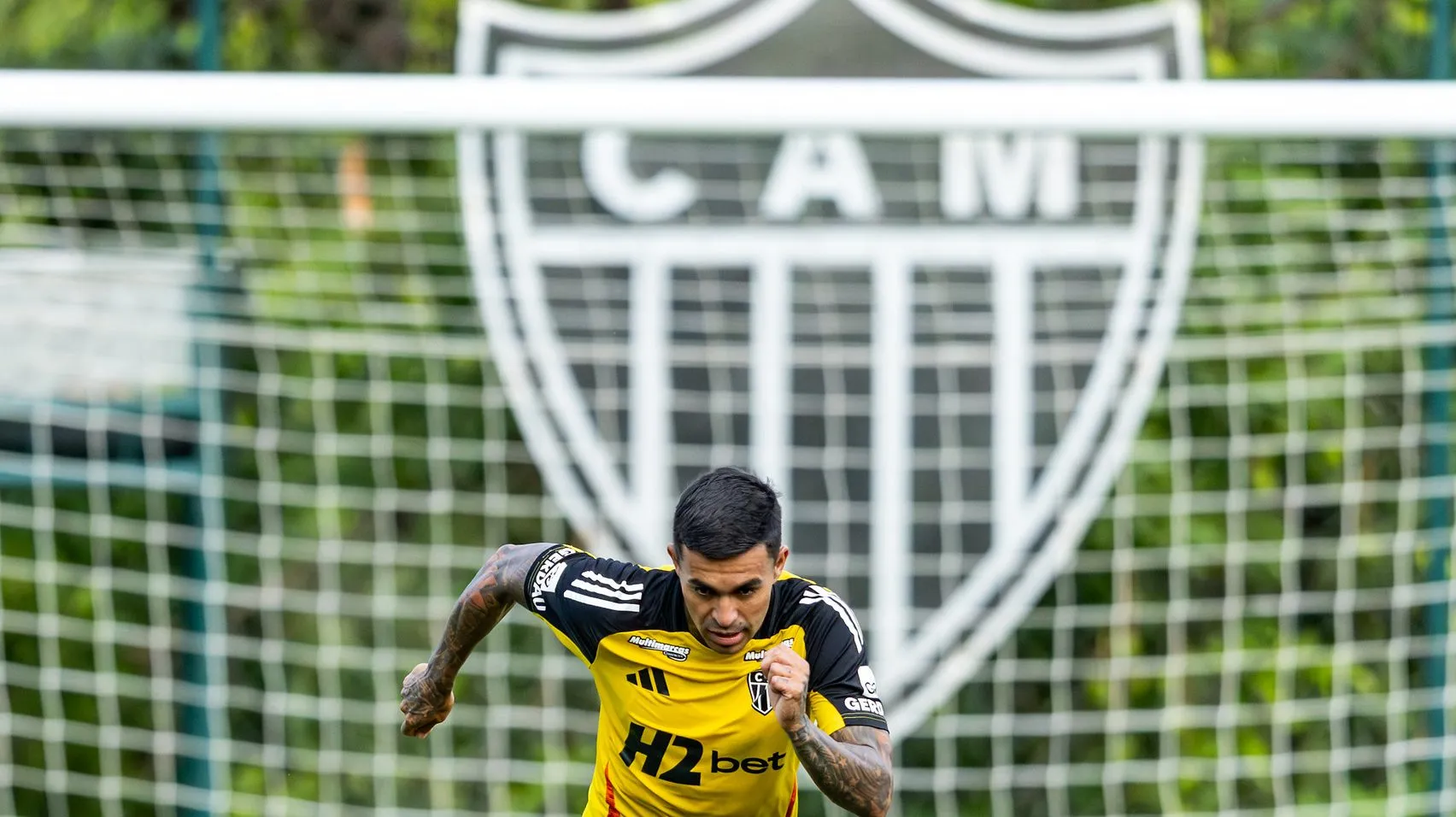 Dudu treina forte ns cidade do Galo – Foto: Pedro Souza / Atlético