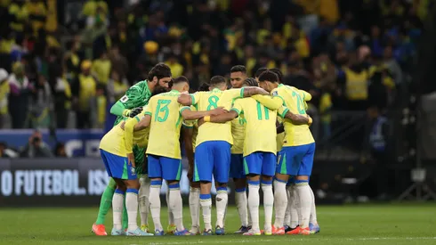 Jogadores da Seleção Brasileira durante a partida entre Brasil e Paraguai na Neo Quimica Arena em Sao Paulo (SP), pelas Eliminatorias da Copa do Mundo 2026. Foto: Marlon Costa/AGIF