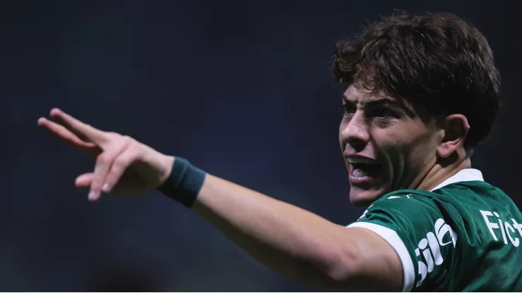 Palmeiras detém 75% dos direitos de Giay e tenta a compra do restante da 'fatia' junto ao San Lorenzo