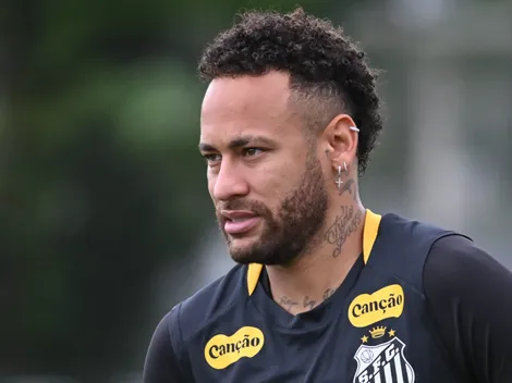 Neymar é cobrado pela torcida do Santos que exige raça contra o Palmeiras