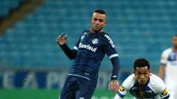 Ex-Corinthians, Luan surge irreconhecível ao lado de Ronaldinho e reacende debate sobre futuro — Foto Guilherme HahnAGIF