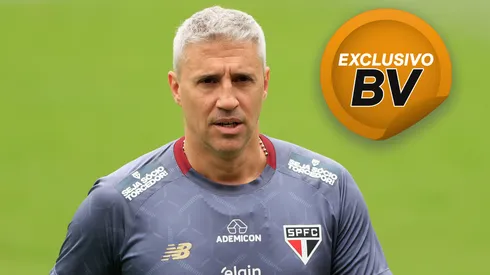 SP - SAO PAULO - 14/11/2025 - TREINO DO SAO PAULO - Hernan Crespo tecnico do Sao Paulo durante treino no estadio CT Barra Funda. Foto: Marcello Zambrana/AGIF