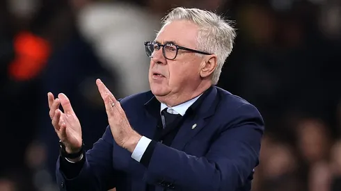 Carlo Ancelotti, técnico da seleção brasileira em partida pelo campeonato brasileiro (Foto: Ryan Pierse/Getty Images)