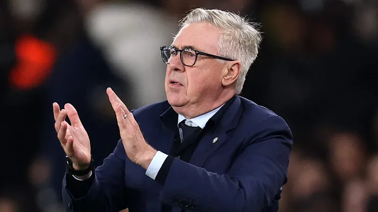 Carlo Ancelotti, técnico da seleção brasileira em partida pelo campeonato brasileiro (Foto: Ryan Pierse/Getty Images)