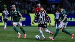 Andreas Pereira jogador do Palmeiras disputa lance com Zé Rafael jogador do Santos - Foto: Fabio Giannelli/AGIF