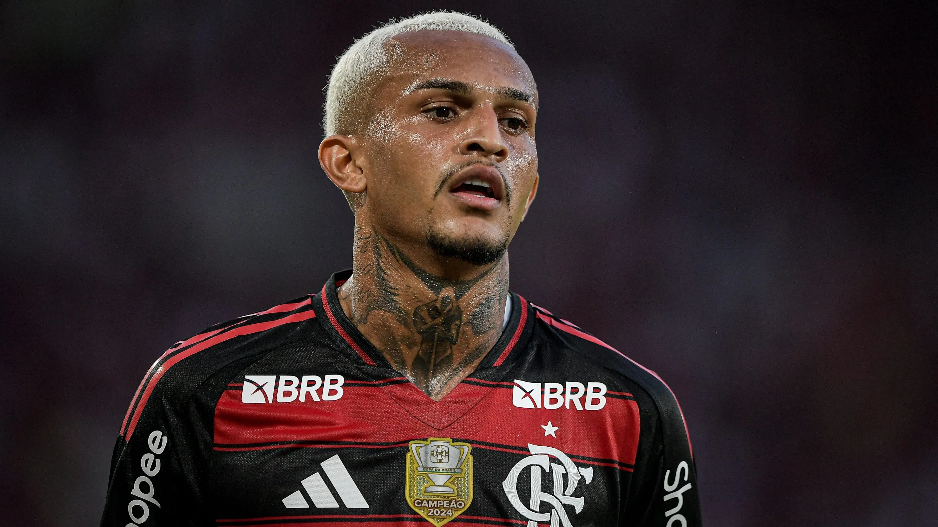 Wesley jogador do Flamengo durante partida contra o Sao Paulo no estadio Maracana pelo campeonato Brasileiro A 2025. Foto: Thiago Ribeiro/AGIF