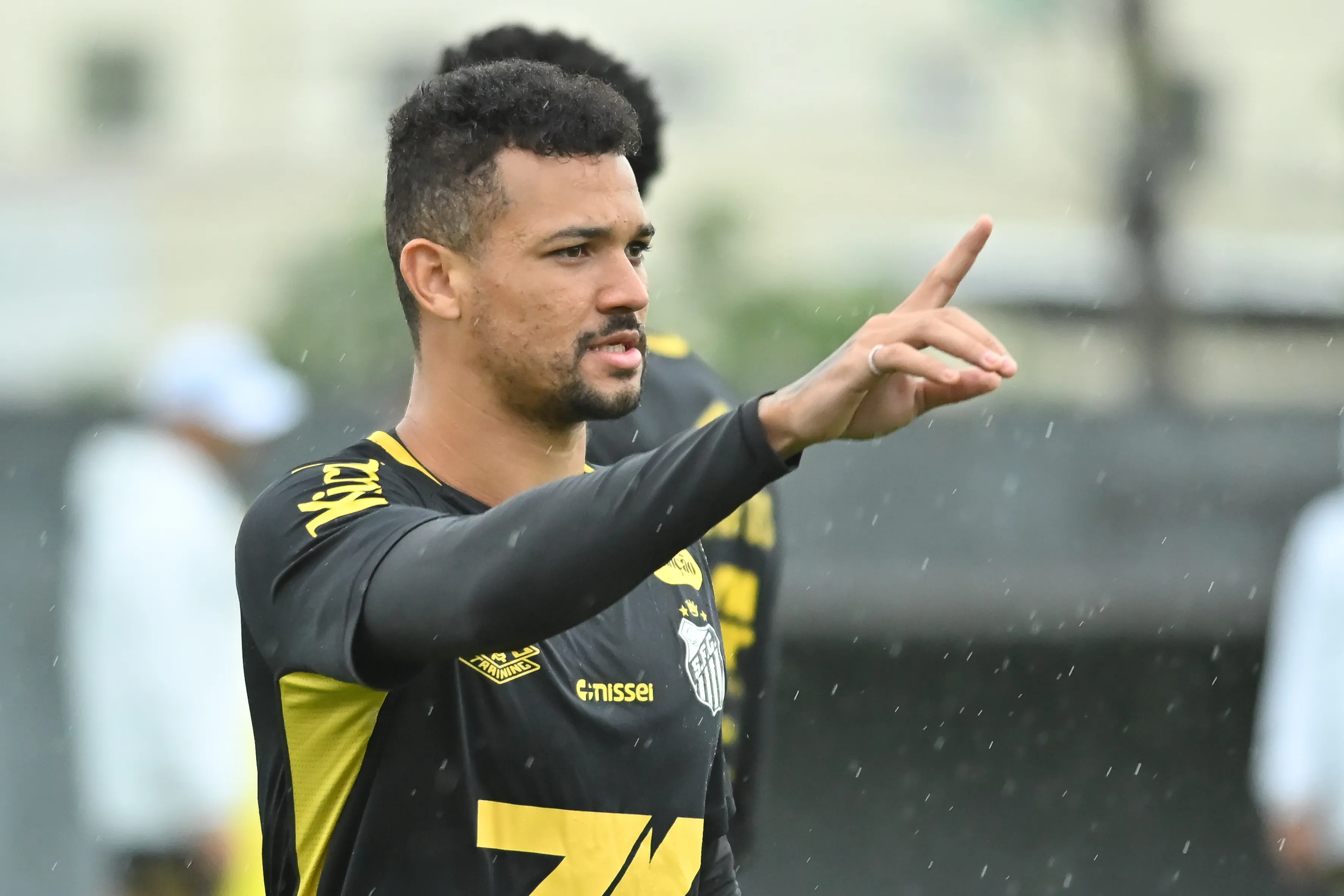 Zé Ivaldo recuperou espaço no Santos. Foto: Jota Erre/AGIF