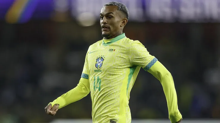 Wesley foi confirmado por Ancelotti como titular contra a Tunísia