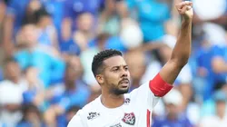 Willian Oliveira renasceu no Vitória e tomou conta do meio-campo