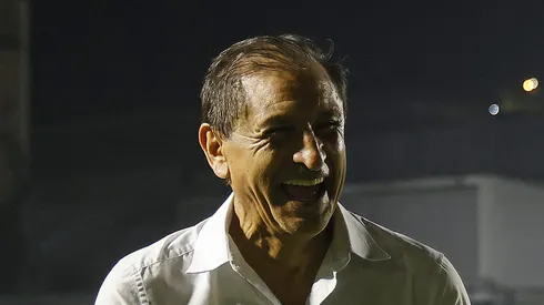 Ramon Díaz, técnico do Corinthians em partida pelo campeonato brasileiro (Foto: Wagner Meier/Getty Images)