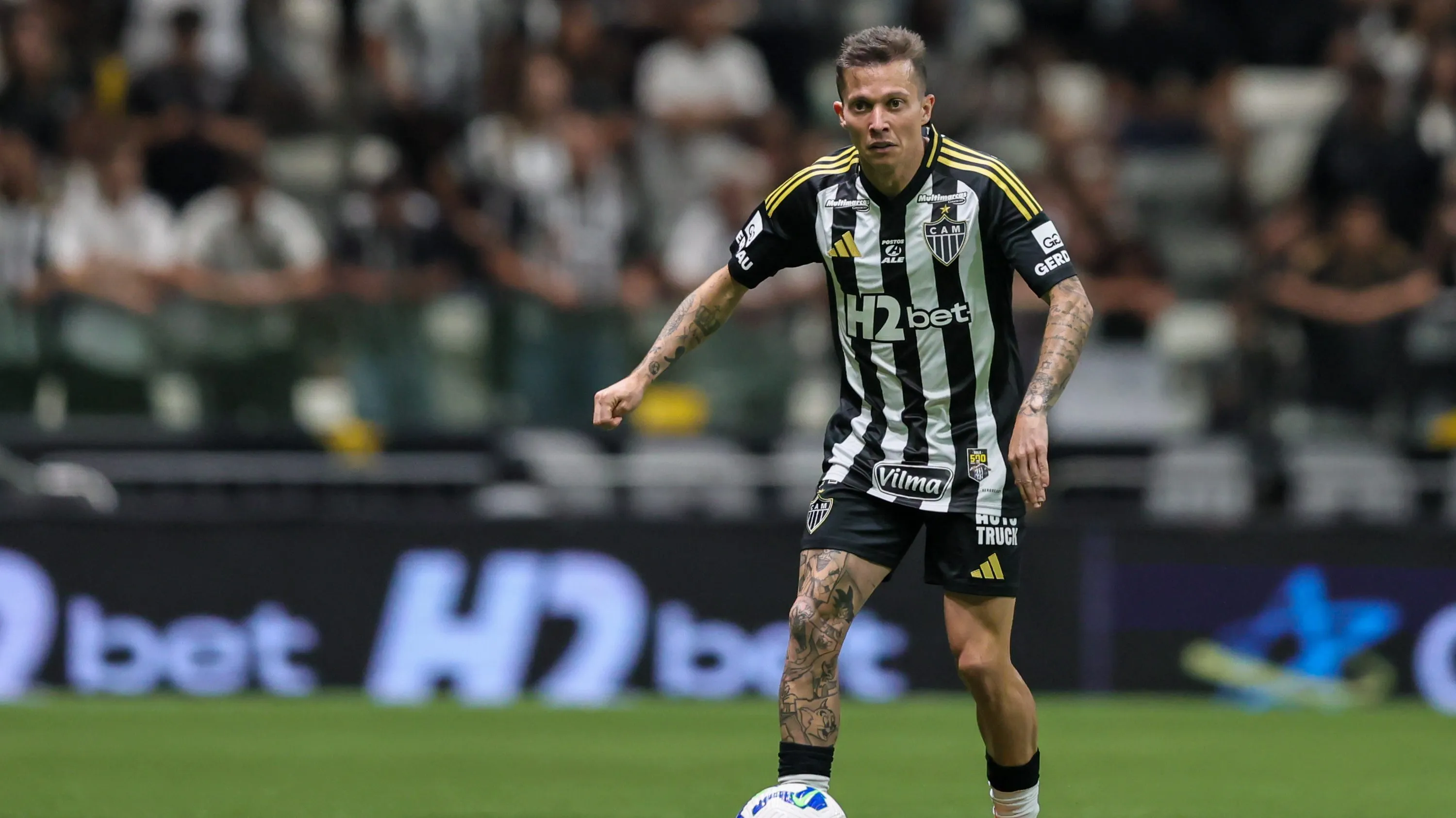 Bernard faz previsão ousada no Galo – Foto: Gilson Lobo/AGIF