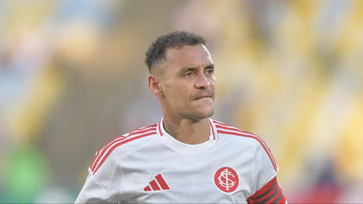 Alan Patrick no Internacional. Foto: Thiago Ribeiro/AGIF