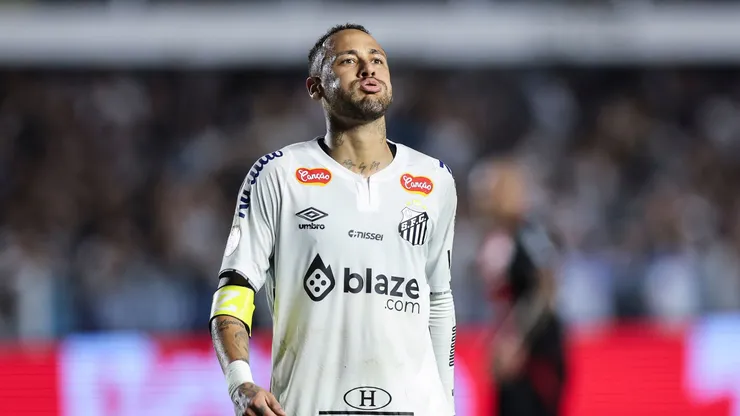 Luis Fabiano quebra o silêncio e revela por que Neymar ‘assustou’ pela postura contra o Palmeiras — Alexandre SchneiderGetty Images