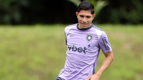 Savarino lamentou oscilações do Botafogo em 2025