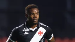 BRASILEIRO A 2025, SANTOS X VASCO - Thiago Mendes jogador do Vasco durante partida contra o Santos no estadio Morumbi pelo campeonato Brasileiro A 2025.