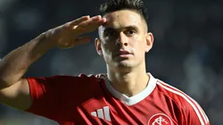 Borré compara ambiente da seleção com o Inter e acende debate entre colorados — Foto Jota ErreAGIF