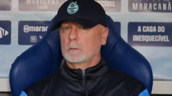 Mano Menezes tem futuro indefinido no Grêmio.