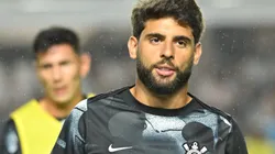 SP - SANTOS - 15/10/2025 - BRASILEIRO A 2025, SANTOS X CORINTHIANS - Yuri Alberto jogador do Corinthians durante aquecimento antes da partida contra o Santos no estadio Vila Belmiro pelo campeonato Brasileiro A 2025. Foto: Jota Erre/AGIF