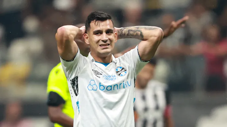 Cristaldo pode estar vivendo os últimos dias como jogador do Grêmio