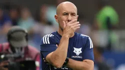 Professor segue fazendo testes - Foto: Gilson Lobo/AGIF.