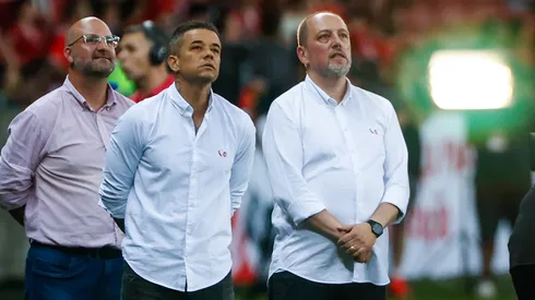 Dirigentes do Internacional. Foto: Luiz Erbes/AGIF