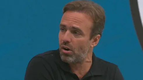 Roger Flores critica atitude de Léo Jardim em gol do Corinthians contra o Vasco na final - Foto: Reprodução/SporTV.