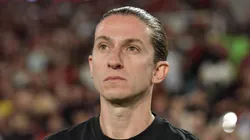 RJ - RIO DE JANEIRO - 09/11/2025 - BRASILEIRO A 2025, FLAMENGO X SANTOS - Filipe Luis tecnico do Flamengo durante partida contra o Santos no estadio Maracana pelo campeonato Brasileiro A 2025. Foto: Thiago Ribeiro/AGIF