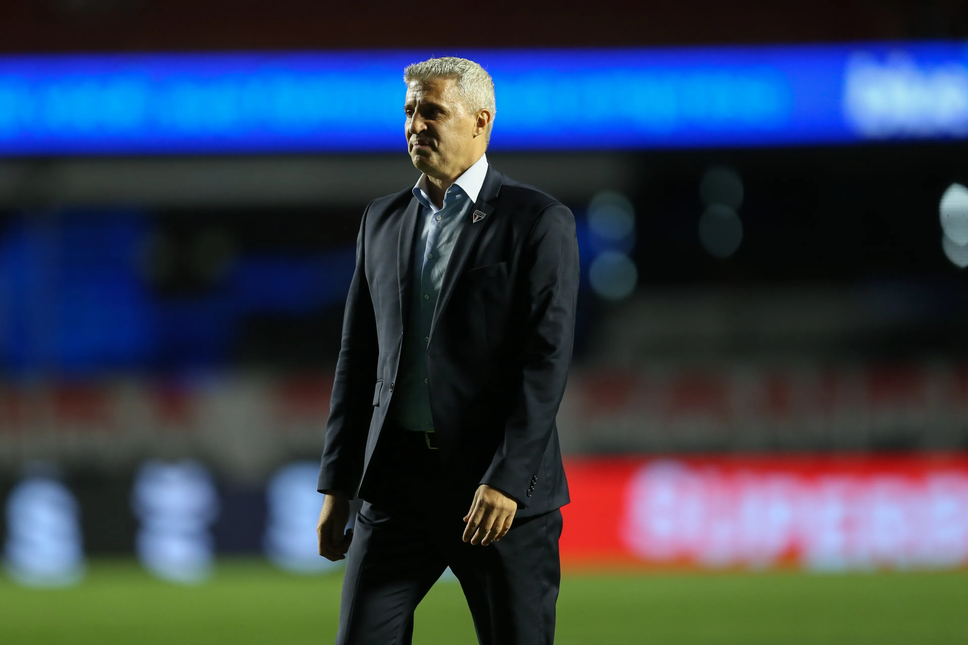 Hernan Crespo tecnico do Sao Paulo durante a partida contra o Atletico no estadio Morumbis em Sao Paulo (SP), pelo campeonato Brasileiro A 2025. Foto: Marlon Costa/AGIF