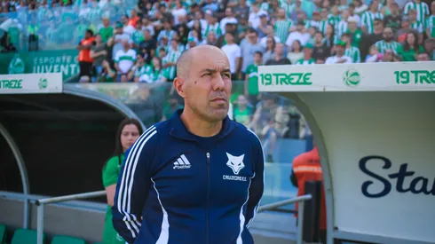 RS - CAXIAS DO SUL - 20/11/2025 - BRASILEIRO A 2025, JUVENTUDE X CRUZEIRO - Leonardo Jardim tecnico do Cruzeiro durante partida contra o Juventude no estadio Alfredo Jaconi pelo campeonato Brasileiro A 2025. Foto: Luiz Erbes/AGIF