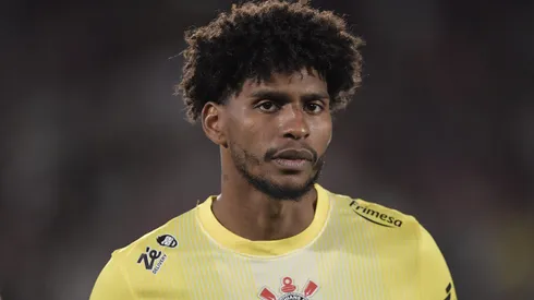 Hugo Souza ainda não se recuperou de lesão na coxa e ficou de fora do Majestoso