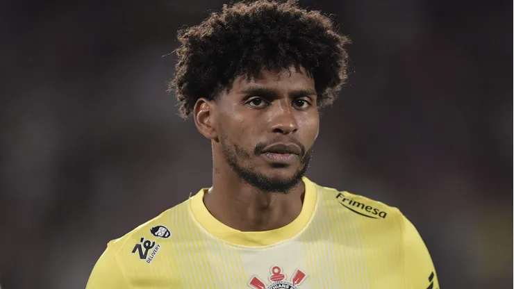 Hugo Souza ainda não se recuperou de lesão na coxa e ficou de fora do Majestoso
