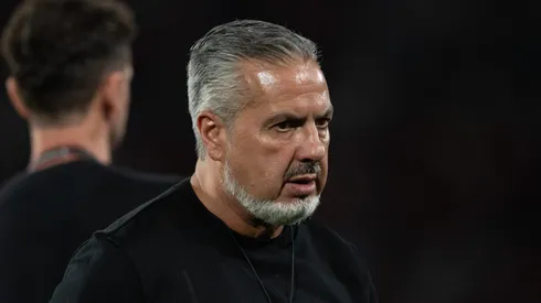 José Boto, diretor de futebol do CRF, deve chamar Iago para renovação, mas interesse da Inglaterra pode ameaçar seu futuro