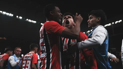 SPFC chegou a empatar o Majestoso com Tapia. Foto: Ettore Chiereguini/AGIF