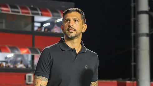 Emiliano Díaz, auxiliar do Inter. Foto: Ricardo Duarte / Internacional