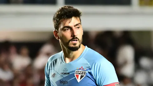 Rafael durante partida na Vila Belmiro