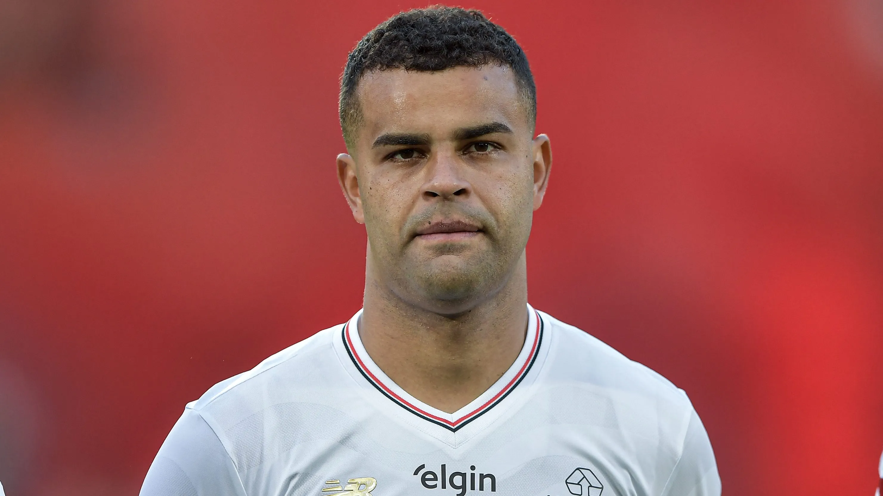 Alisson no São Paulo. Foto: Thiago Ribeiro/AGIF