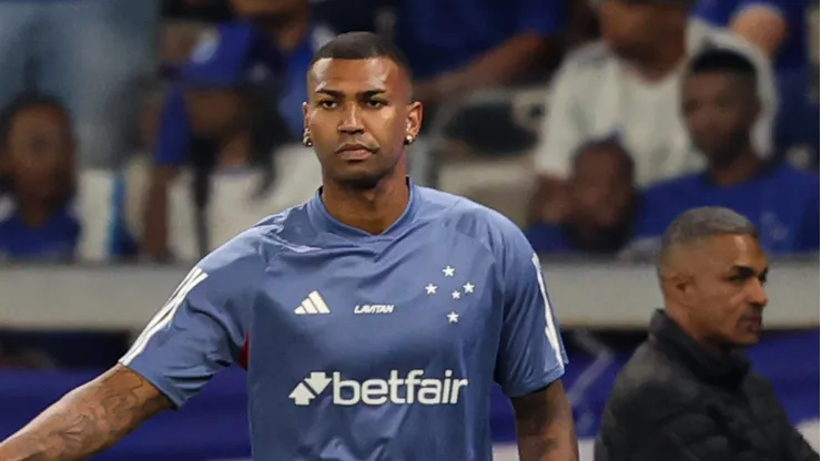 CRUZEIRO X JUVENTUDE - Walace jogador do Cruzeiro durante aquecimento antes da partida contra o Juventude no estadio Mineirao pelo campeonato Brasileiro A 2024. Foto: Gilson Lobo/AGIF