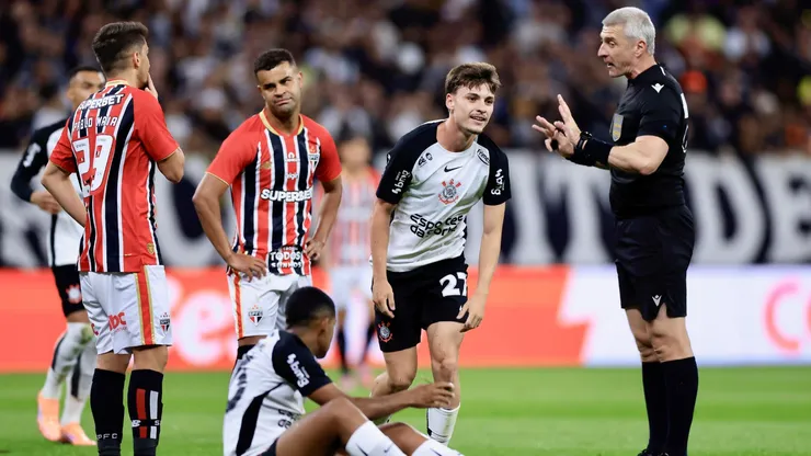 São Paulo repete padrão de 25 anos atrás e sofre mais pênaltis que em qualquer temporada recente — Foto Ettore ChiereguiniAGIF