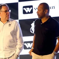 Família Santo Domingo irá visitar o Santos e Neymar pai pode ter parte na SAF