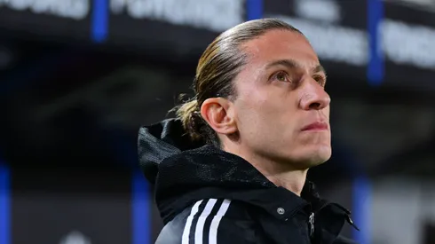 Filipe Luis tem contrato até dezembro na Gávea.