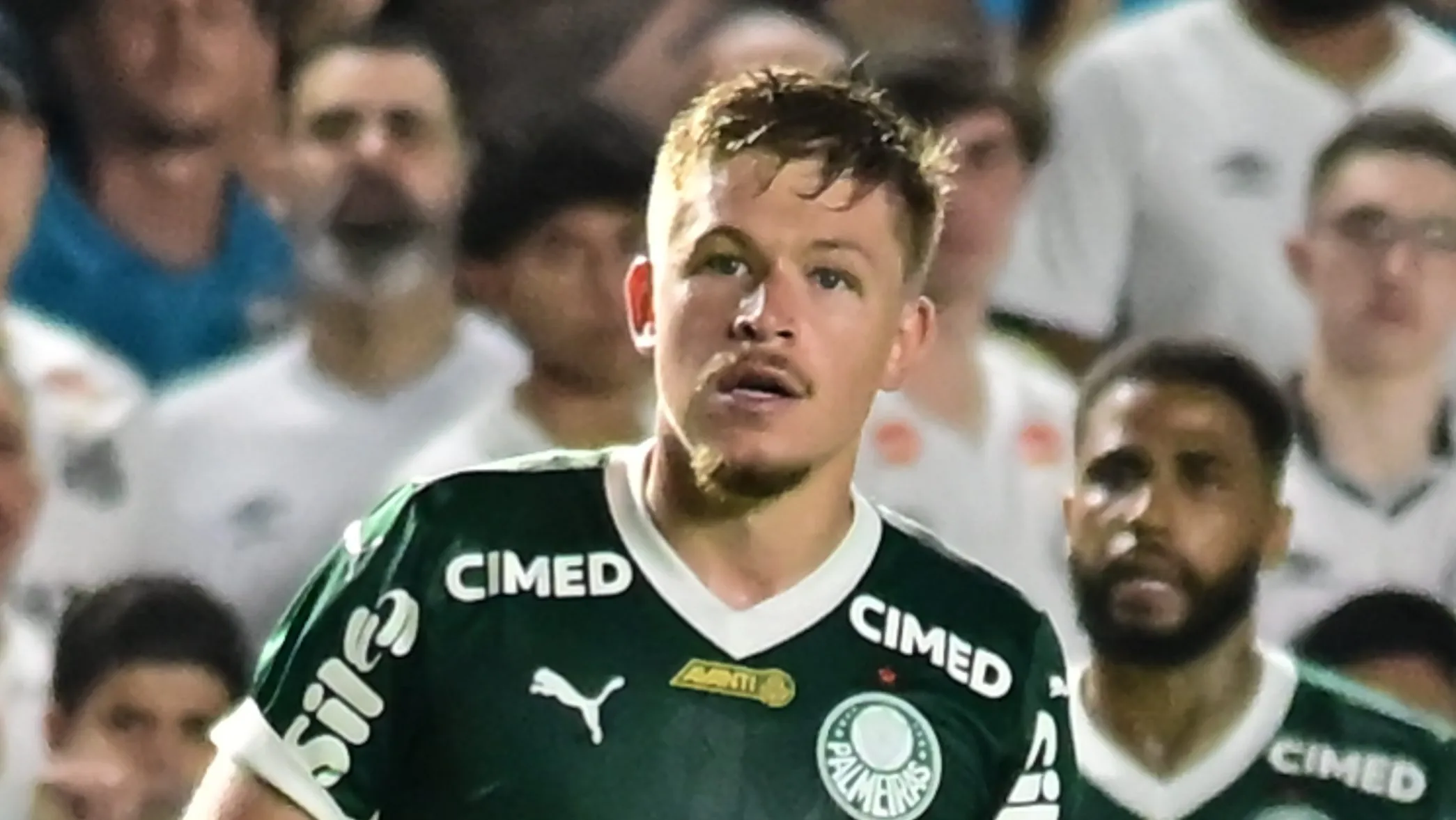 Foto: Jota Erre/AGIF – Bruno Fuchs vai entrar pendurado contra o Flu.