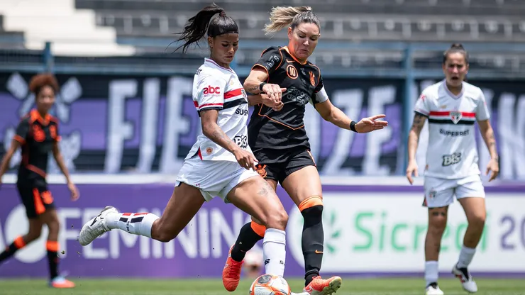 Corinthians e São Paulo em campo no Paulistão Feminino - Foto: Rebeca Reis/Ag.Paulistão