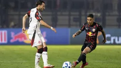 SP - BRAGANCA PAULISTA - 23/07/2025 - BRASILEIRO A 2025, BRAGANTINO X FLAMENGO - jogador do Flamengo durante partida contra o Bragantino no estadio Cicero De Souza Marques pelo campeonato Brasileiro A 2025. Foto: Joisel Amaral/AGIF