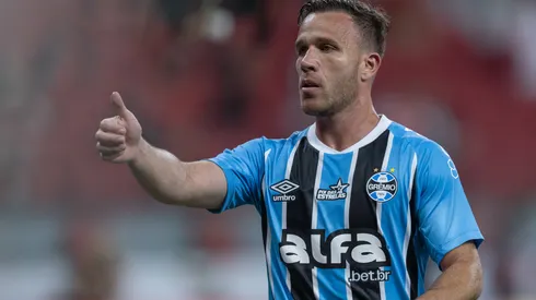RS – PORTO ALEGRE – 21/09/2025 – BRASILEIRO A 2025, INTERNACIONAL X GREMIO – Arthur jogador do Gremio durante partida contra o Internacional no estadio Beira-Rio pelo campeonato Brasileiro A 2025. Foto: Liamara Polli/AGIF