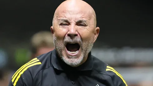 Sampaoli busca levar o Galo ao título da Sul-Americana.