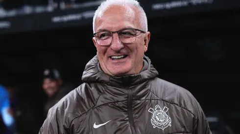 Dorival Júnior no comando do Corinthians - Foto: Ettore Chiereguini/AGIF