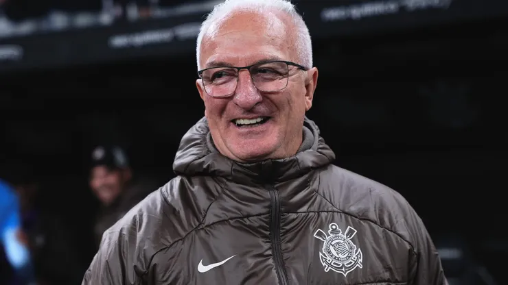 Dorival Júnior no comando do Corinthians - Foto: Ettore Chiereguini/AGIF