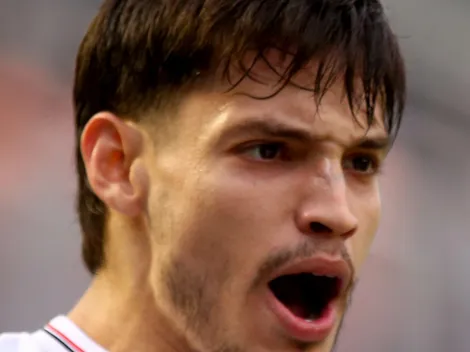 São Paulo vence o Juventude com gols no fim