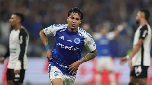 Kaio Jorge jogador do Cruzeiro comemora seu gol durante partida contra o Corinthians - Foto: Gilson Lobo/AGIF