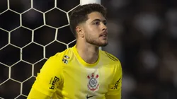 SP - BRAGANCA PAULISTA - 05/11/2025 - BRASILEIRO A 2025, BRAGANTINO X CORINTHIANS - Felipe Longo jogador do Corinthians durante partida contra o Bragantino no estadio Cicero De Souza Marques pelo campeonato Brasileiro A 2025. Foto: Anderson Romao/AGIF